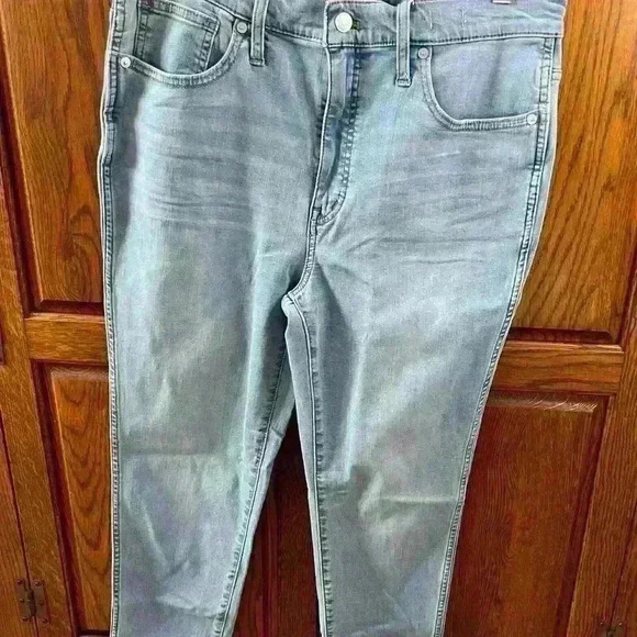 Madewell 10" high rise skinny crop jeans. Sz W31. NWT. - Picture 3 of 12